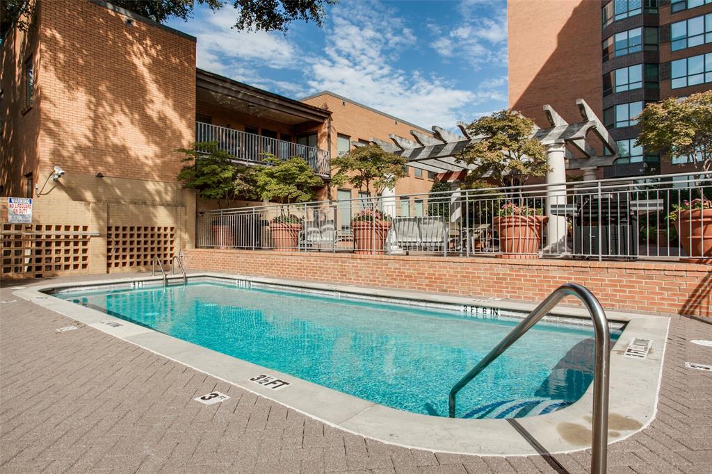 3 Homes Under $450,000 For Sale in Highland Park, TX