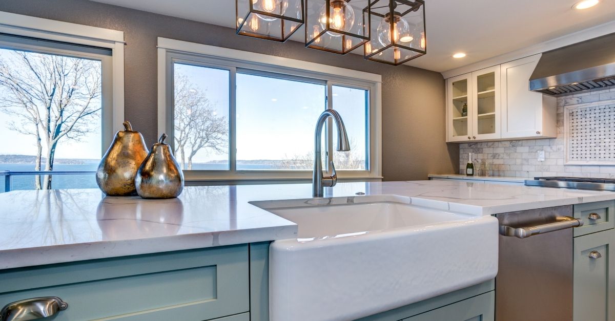 Why Are Farmhouse Style Homes So Popular?
