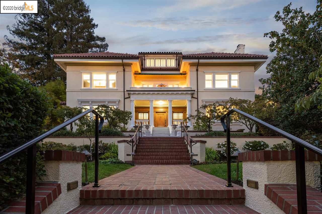 Ghirardelli Mansion exterior