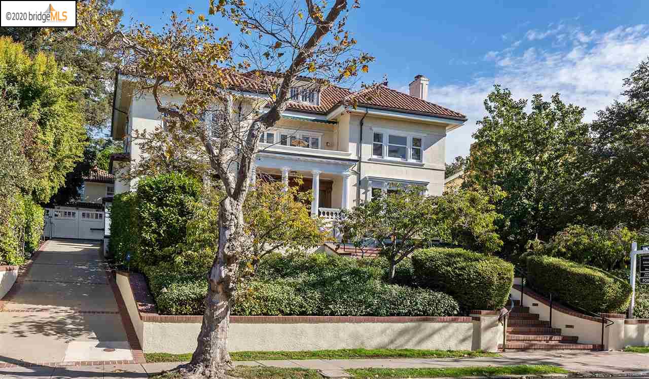 Ghirardelli Mansion backyard