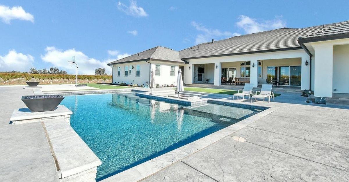1751 Orchard Lane in Brentwood, California pool