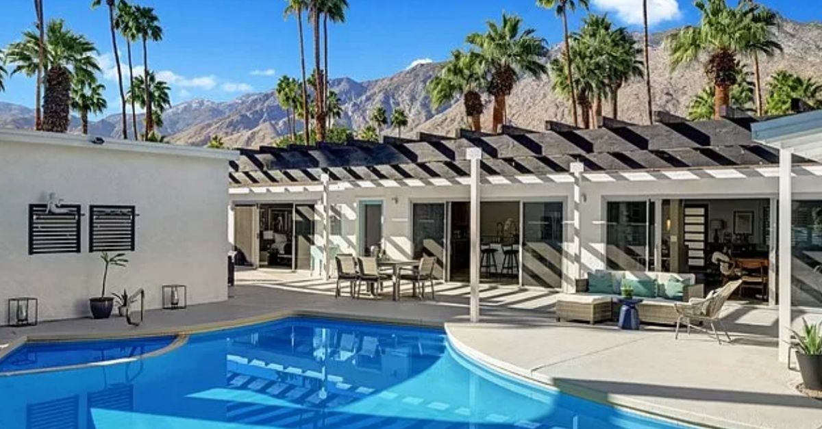 4 Palomino Road, Palm Springs, CA 92264 backyard