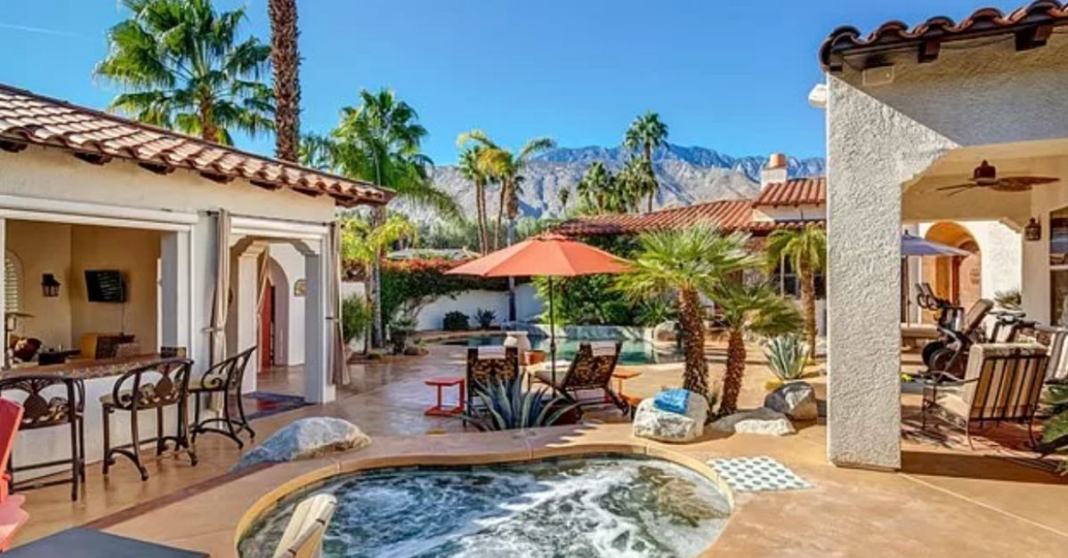 1302 Colony Way, Palm Springs, CA 92262