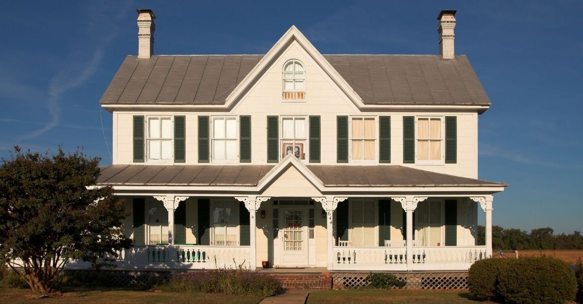 Old fashioned American farmhouse